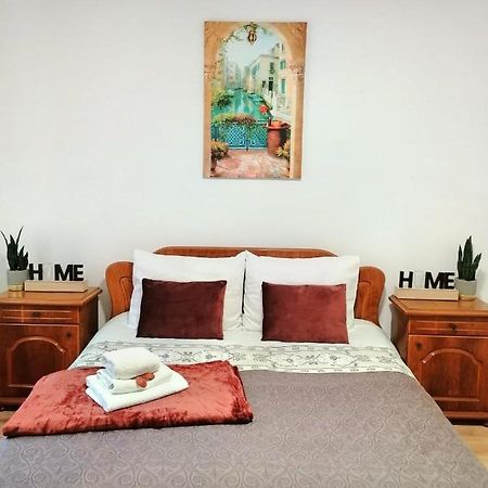 Apartament Cetate Алба-Юлія Екстер'єр фото